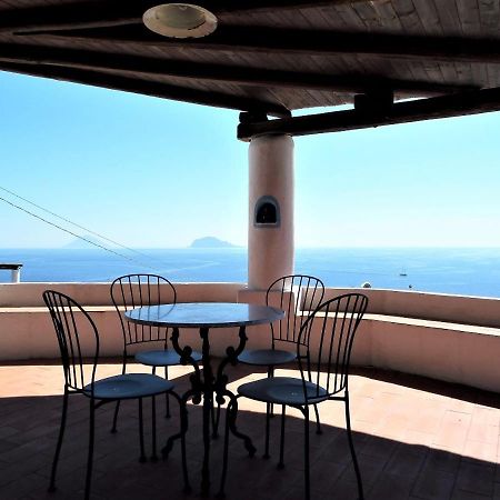 Case Al Mare - Terrazzi Panoramici E Ampio Giardino Santa Marina Salina Exteriör bild