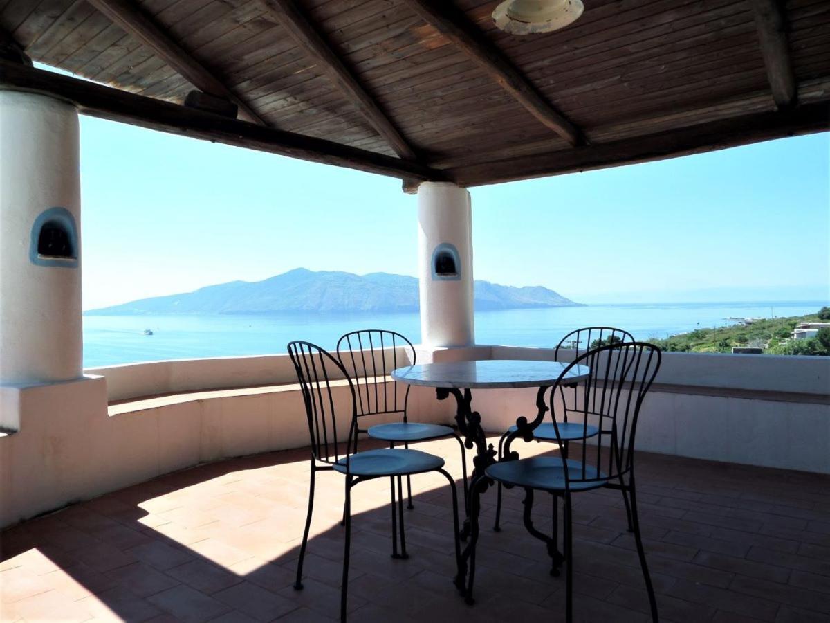 Case Al Mare - Terrazzi Panoramici E Ampio Giardino Santa Marina Salina Exteriör bild
